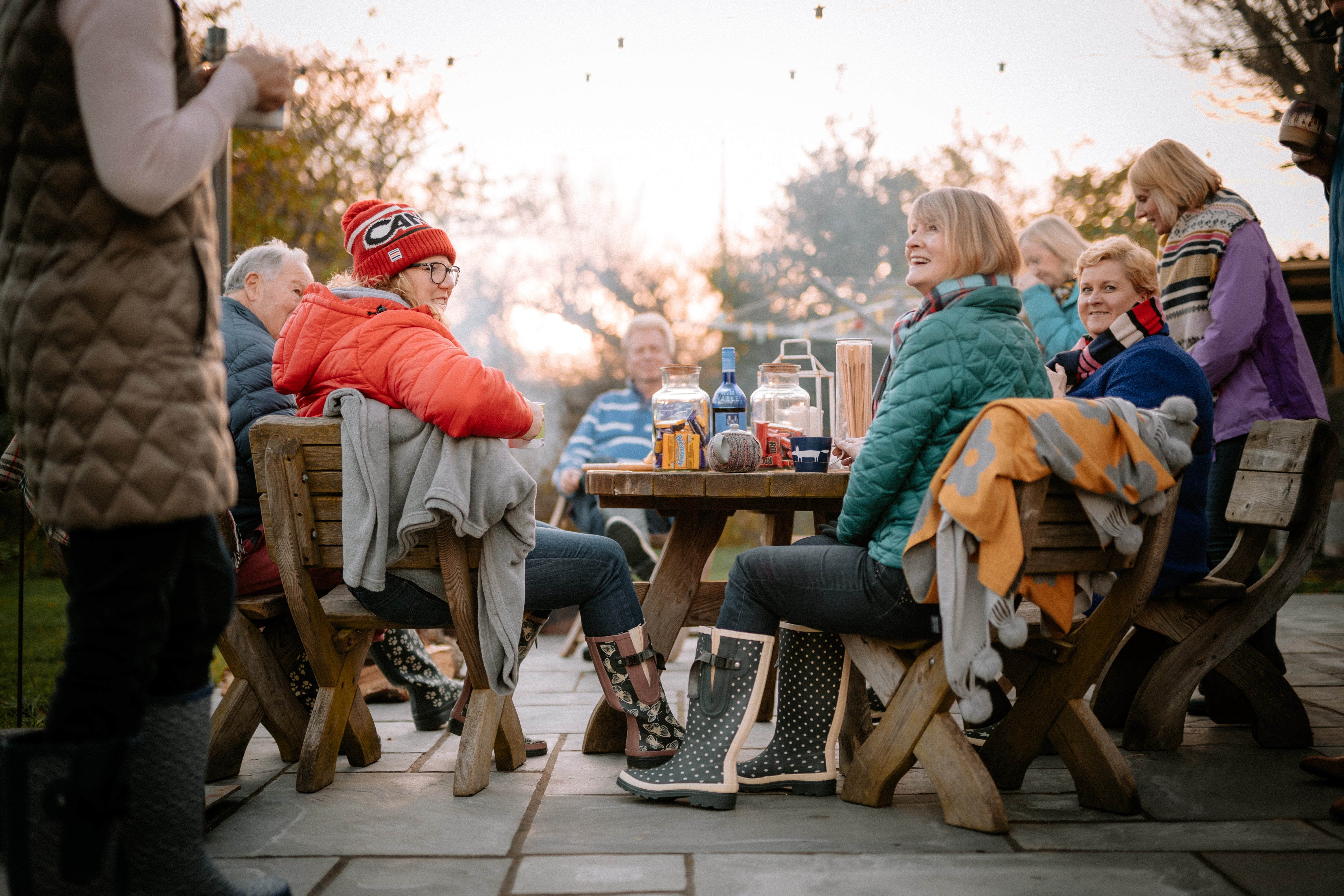 The warmer the jersey, the cosier the adventure. Shop our ladies