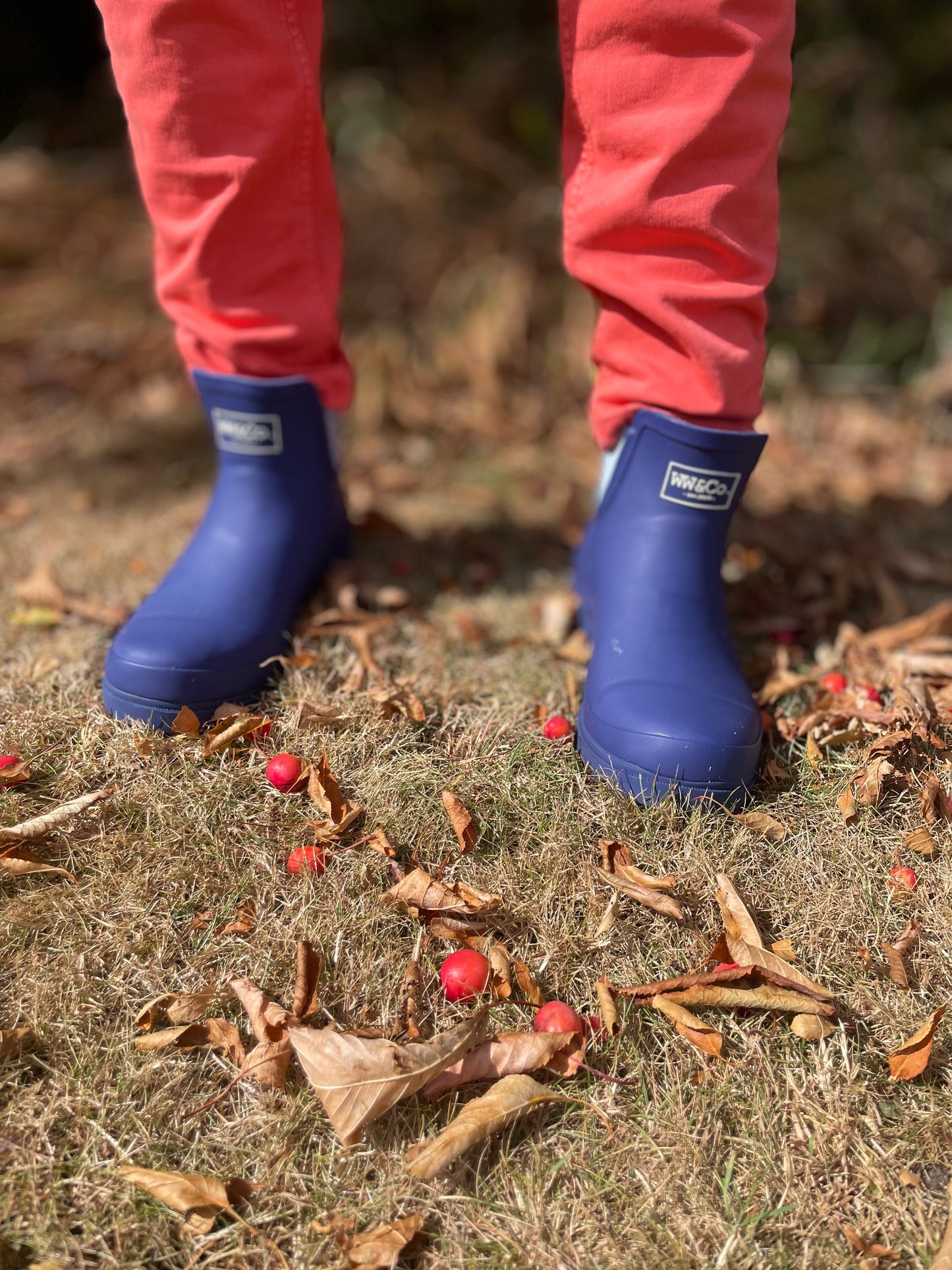 Blue Rubber Pull On Ankle Boots – Comfortable E-Fit Foot, Neat Ankle Fit