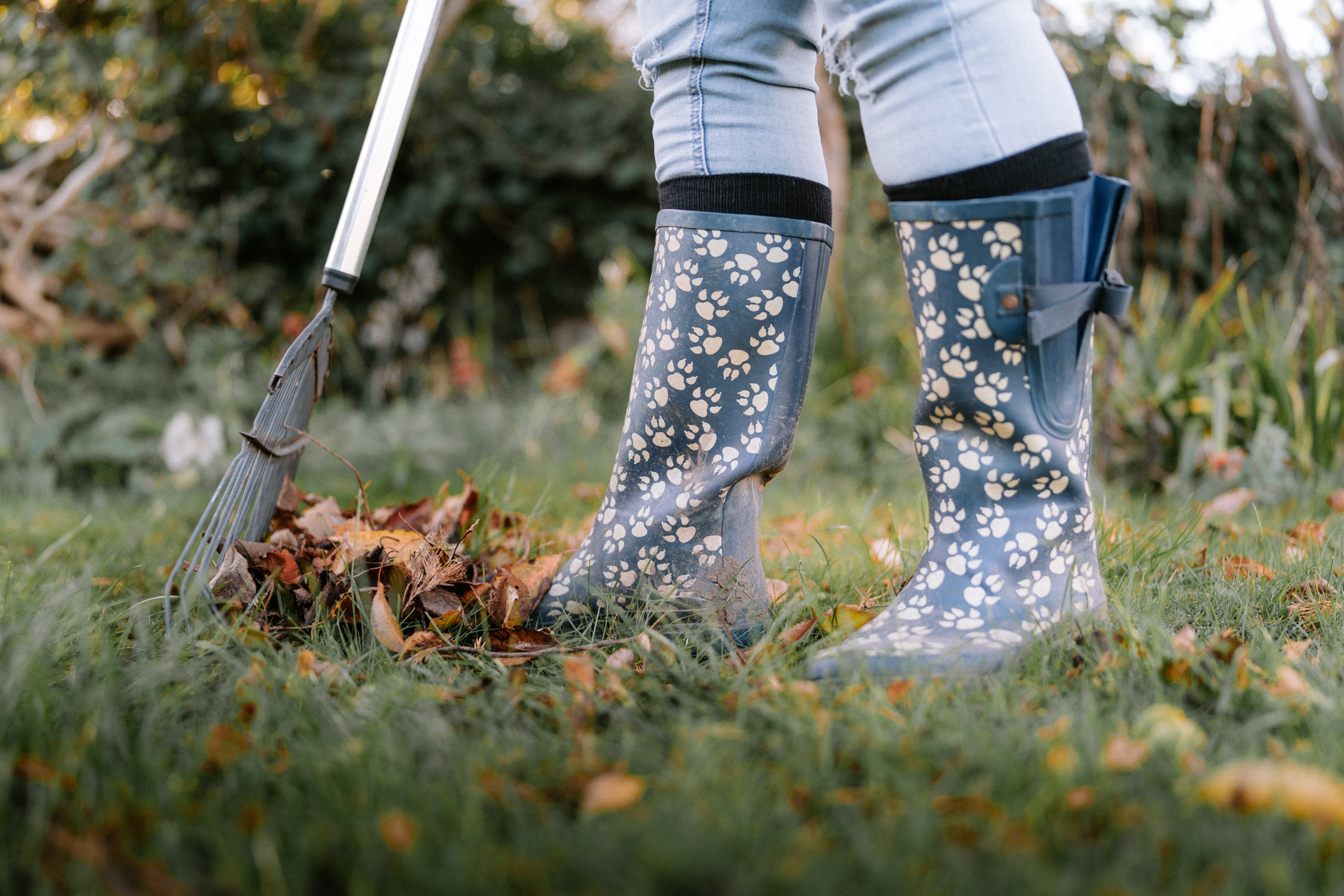 Extra wide cheap wellington boots